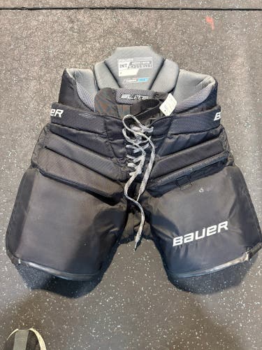 Medium Bauer Goalie Pants (Used)