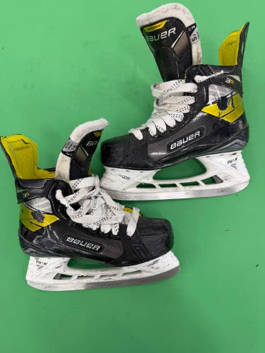 Bauer Supreme 3S Hockey Skates | Size 5.5 Fit 3