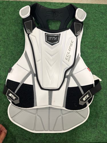 White STX Eclipse 600 Chest Protector (Used) | Adult Large