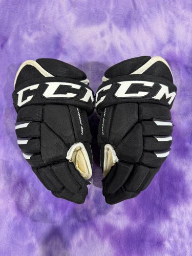 Black Intermediate CCM Tacks 4 Roll Pro 2 Gloves 13" (Used)