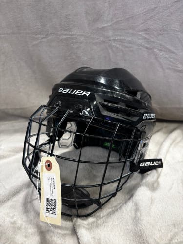 Black Small Bauer Re-Akt 85 Helmet (Used)