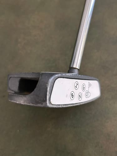 Unisex Mallet Right Handed Putter Steel 34.5" (Used)