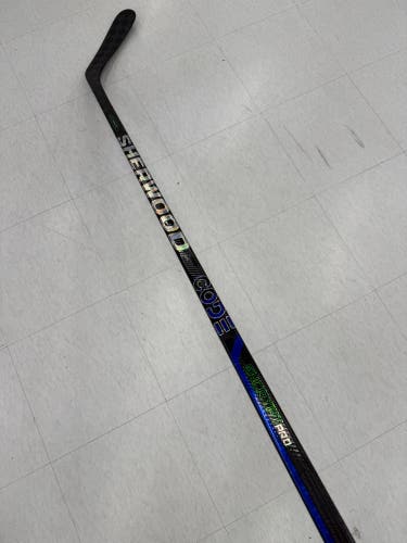 Sher-Wood CODE Encrypt Pro Hockey Stick | RH PP92 Senior 68 Flex