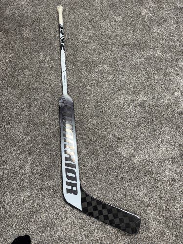 Intermediate Warrior Ritual V2 Pro+ Regular Goalie Stick 23.5" Paddle (Used)