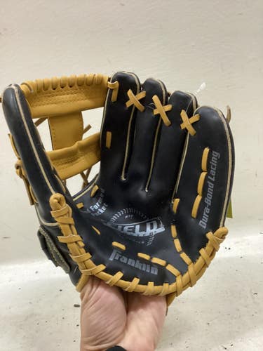 Used Franklin 22605-11 BB/SB Glove RH Throw Black And Tan 11" 11725-S000508074