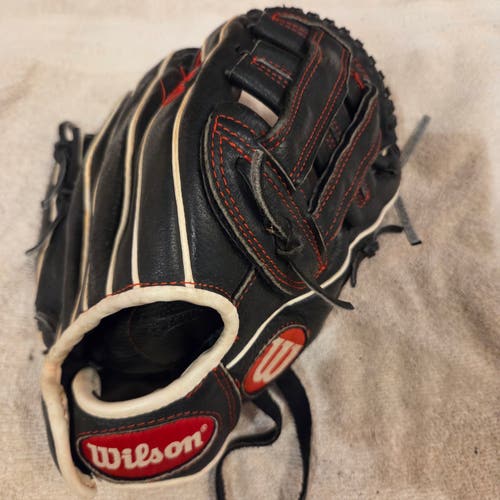 Wilson RH Infield A450 Youth Baseball Glove 11" Game Ready