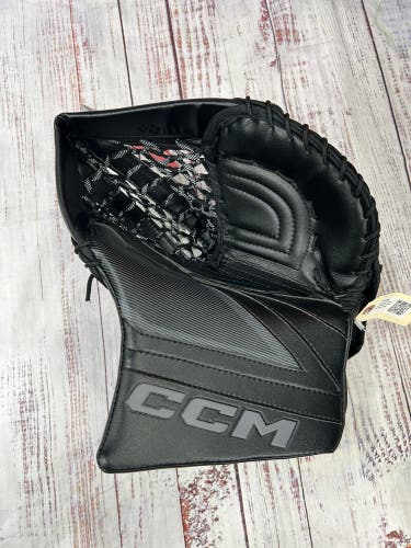 Black Senior CCM Tacks Goalie Glove Regular (New)