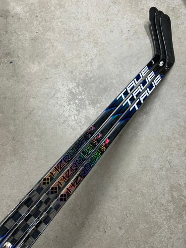 3 PACK 85 Flex Custom P29 True Hzrdus 9x4 Senior Left Hand Hockey Stick Pro Stock (New)
