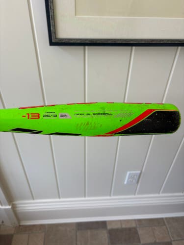 Easton Bat (-13) 13 oz 26" (Used)