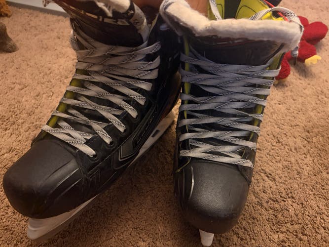 2019 Bauer Vapor X2.9 Hockey Skates 9.5 (Used)