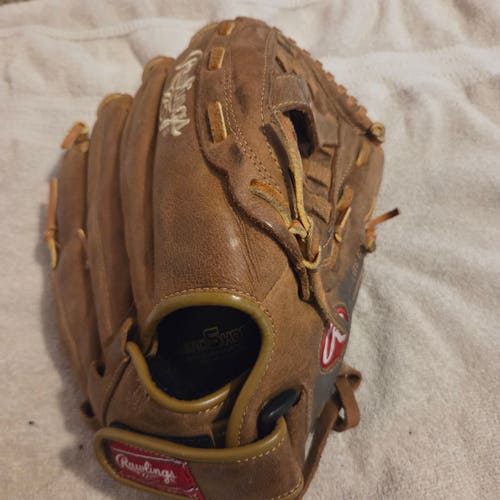 Rawlings RH Outfield Player Preferred Baseball/ Softball Glove 13" Game Ready