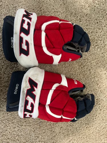 CCM HG12 Gloves 14" Pro Stock (Used)