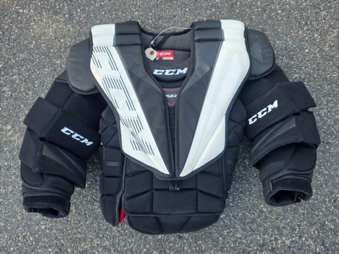 Intermediate Medium CCM EFlex 5.9 Goalie Chest Protector