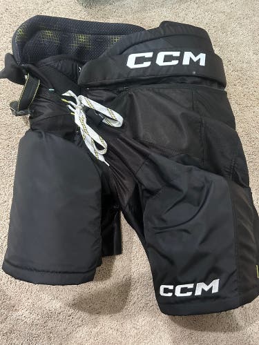 Men's Senior XL CCM Tacks XF Pro Hockey Pants (Used)