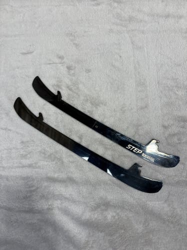 Step Steel Blacksteel Holders, Runners, & Replacement Steel Blades 271 mm (Used)
