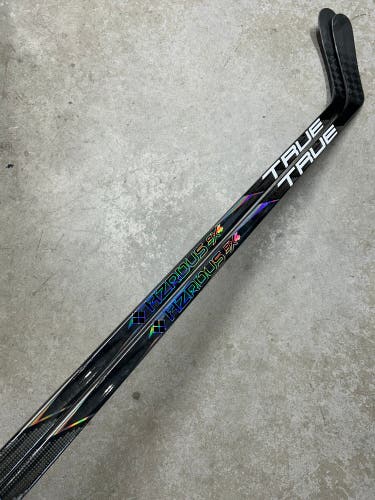 2 PACK 95 Flex Custom P29 True Hzrdus 9x4 Senior Left Hand Hockey Stick Pro Stock (New)