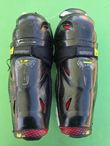 Intermediate Bauer Vapor Hyperlite Shin Pads 13"