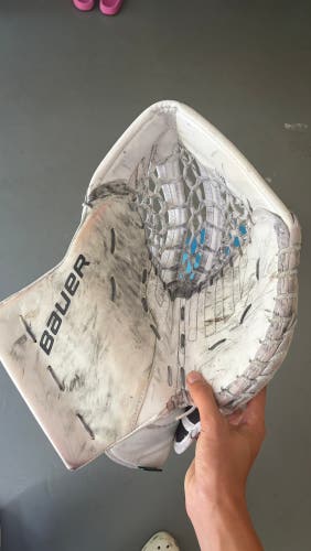2024 Bauer Supreme Shadow Regular (Used)