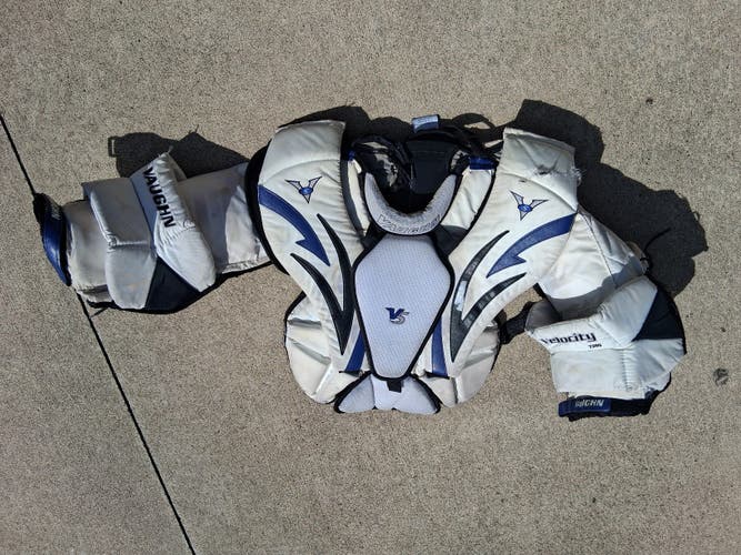 INT Large Vaughn Velocity V5 Goalie Chest Protector (Used)