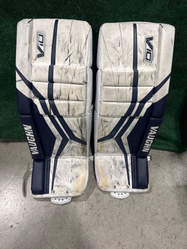 White & Blue Junior Vaughn Velocity V10 Goalie Leg Pads (Used) | 26"+2"