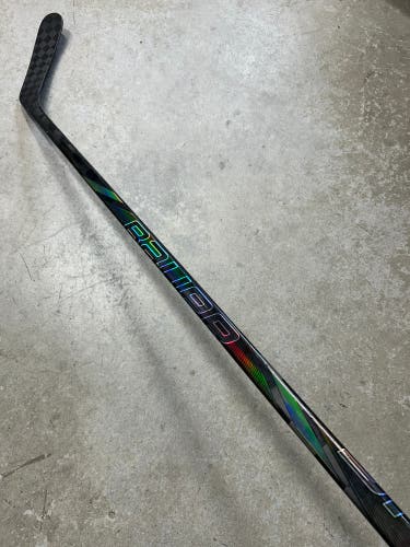 95 Flex P92M Senior Bauer Tracer Right Hand Hockey Stick Pro Stock (Used)