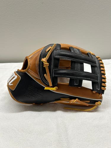 Marucci Capitol Series Pattern 09 RH Outfield Baseball Glove 12.75" (Used)