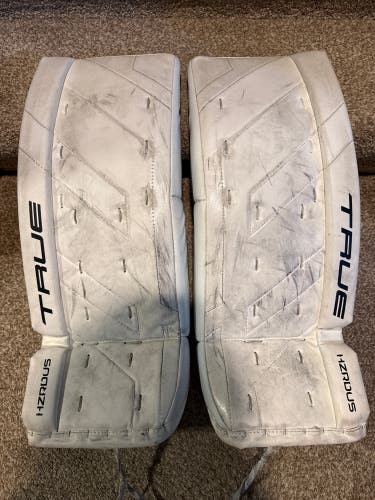 26" True HZRDUS Goalie Leg Pads (Used)