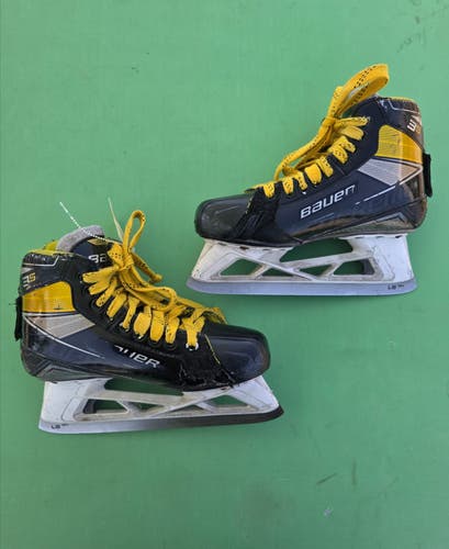 Intermediate Bauer Supreme 3S Hockey Goalie Skates Regular Width 6.5