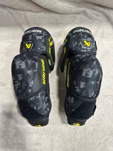Senior Large Bauer Supreme M3 Elbow Pads (Used)