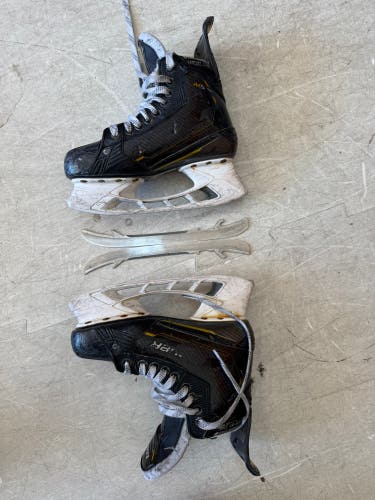 Black/Yellow 2022 Bauer Supreme M5 Pro Hockey Skates 7 (Used)