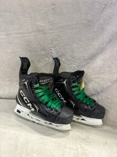 Youth CCM Tacks XF 80 Hockey Skates Regular Width 13.5 (Used)
