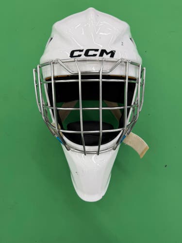CCM Axis F9 Goalie Mask | Senior Large | Barely Used