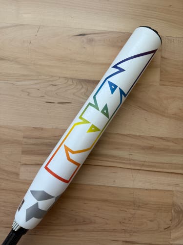 2025 DeMarini Prism 30/19 (-11) Fastpitch Softball Bat
