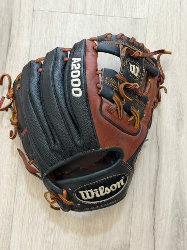 Wilson A2000 1788 RH Throw Infield Baseball Glove 11.25" (Used)