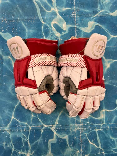 Red XL Warrior Burn XP Lacrosse Gloves (Used)