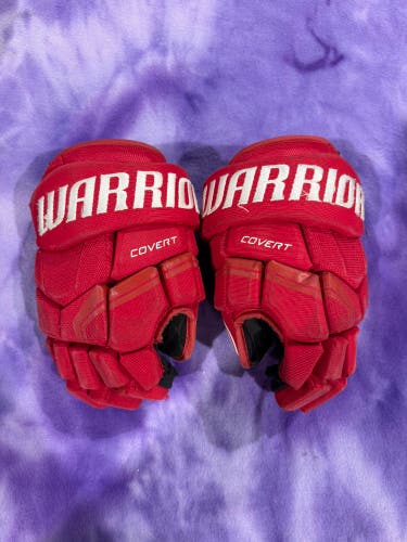 Red Junior Warrior Covert QRE4 Gloves 10" (Used)