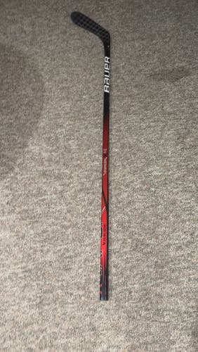 Intermediate Bauer Vapor 3X Left Hand Hockey Stick P28 65 Flex (Used)