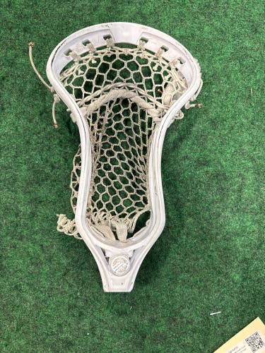 White Maverik Kinetik 2.0 Used Stringing Head (Used)