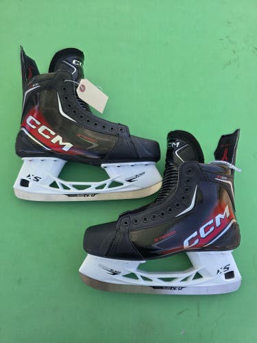 Senior CCM JetSpeed FT870 Hockey Skates Wide Width 10