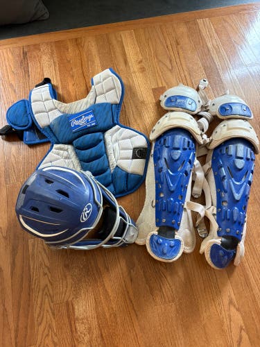 Blue Rawlings Velo 2.0 Catcher's Set (Used)