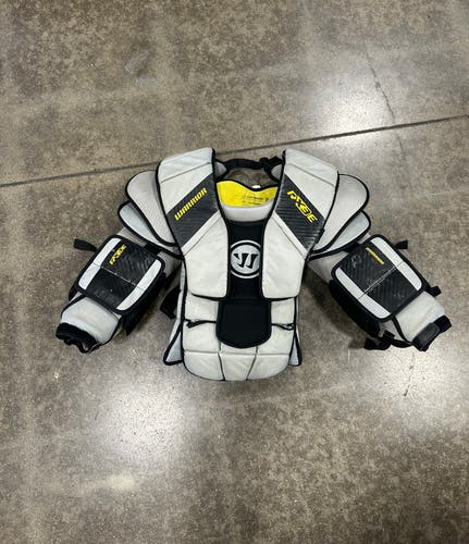 Senior Medium Warrior Ritual RX3 E Goalie Chest Protector (Used)