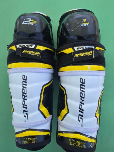 Junior Bauer Supreme 2S Pro Shin Pads 11"