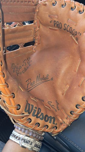 Wilson A2840 Baseball Glove 11" (Used)