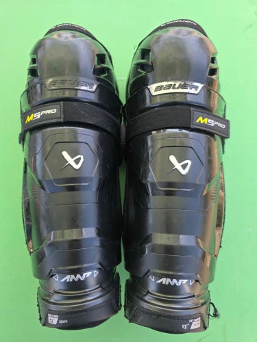 Intermediate Bauer Supreme M5 Pro Shin Pads 13"