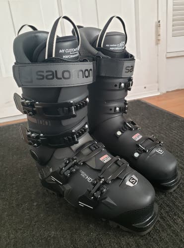 WOMENS 26.5 SKI BOOTS SIZE 9 Salomon S/Pro 100 GRIP WALK (NEVER WORN) MISMATCHED 1 HV 1 NOT