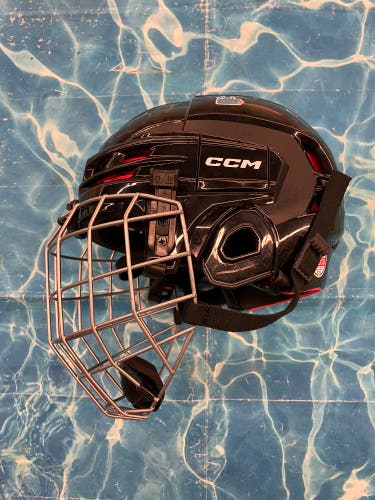 Junior CCM Tacks 70 Helmet (Used)