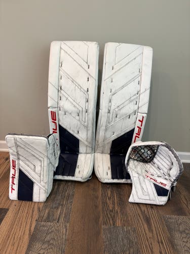 35" +1.5 True HZRDUS Px4 Regular Goalie Full Set Pro Stock (Used)