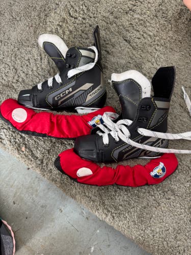 CCM AS-550 Hockey Skates Regular Width 10 (New)