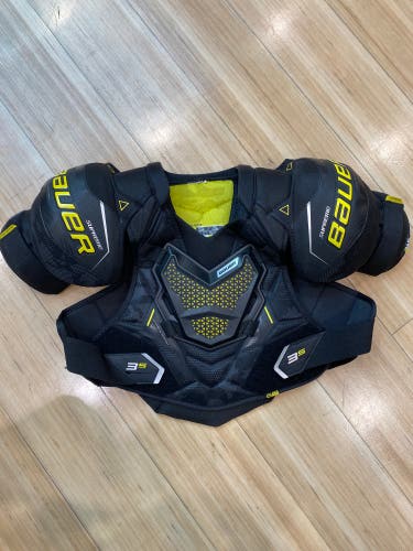 XL Senior Bauer Supreme 3S Shoulder Pads (Used)