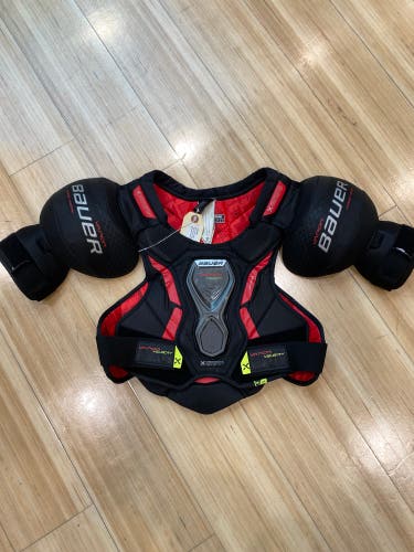 Large Intermediate Bauer Vapor Velocity Shoulder Pads (Used)